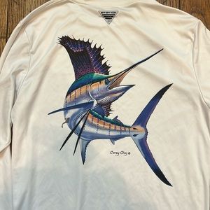 Columbia Men's long sleeve fishing shirt. Size small.